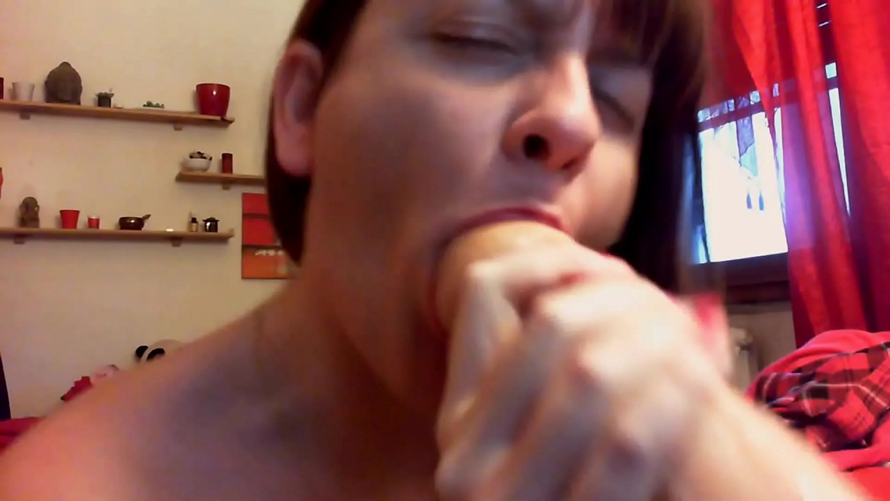 Gran orgasmo para a túa irmá sucia, abre a boca e bebe todo